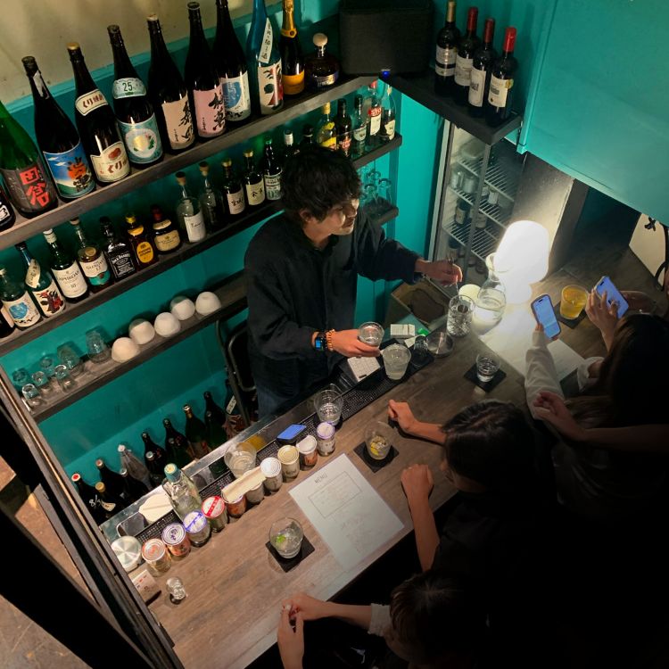 Bar Radio店内