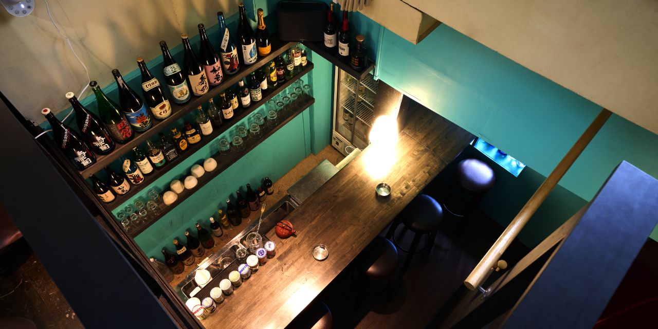 Bar Radio店内